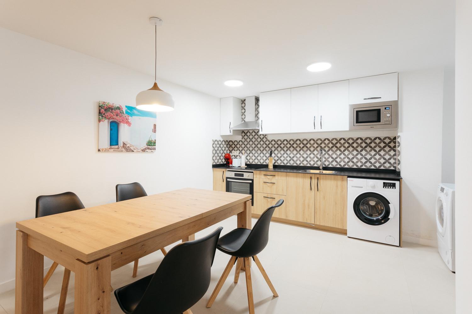 Amplio Apartamento Cerca Centro Historico Y Turia 5Pax 2 Bath Валенсия Экстерьер фото