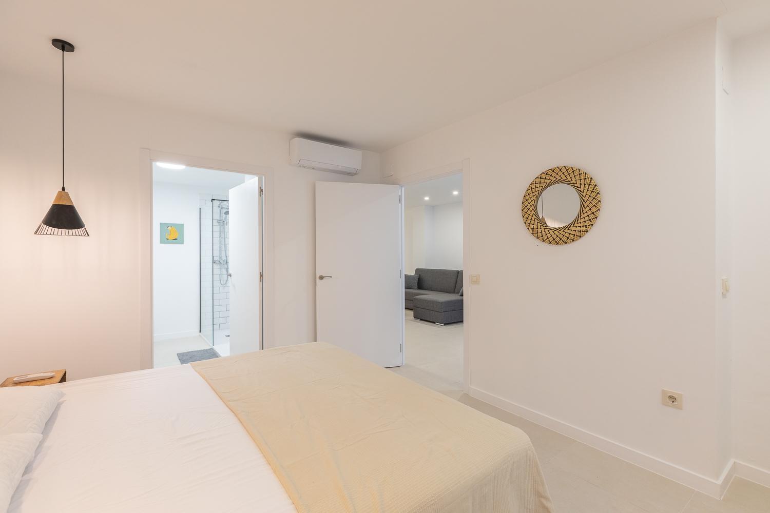 Amplio Apartamento Cerca Centro Historico Y Turia 5Pax 2 Bath Валенсия Экстерьер фото