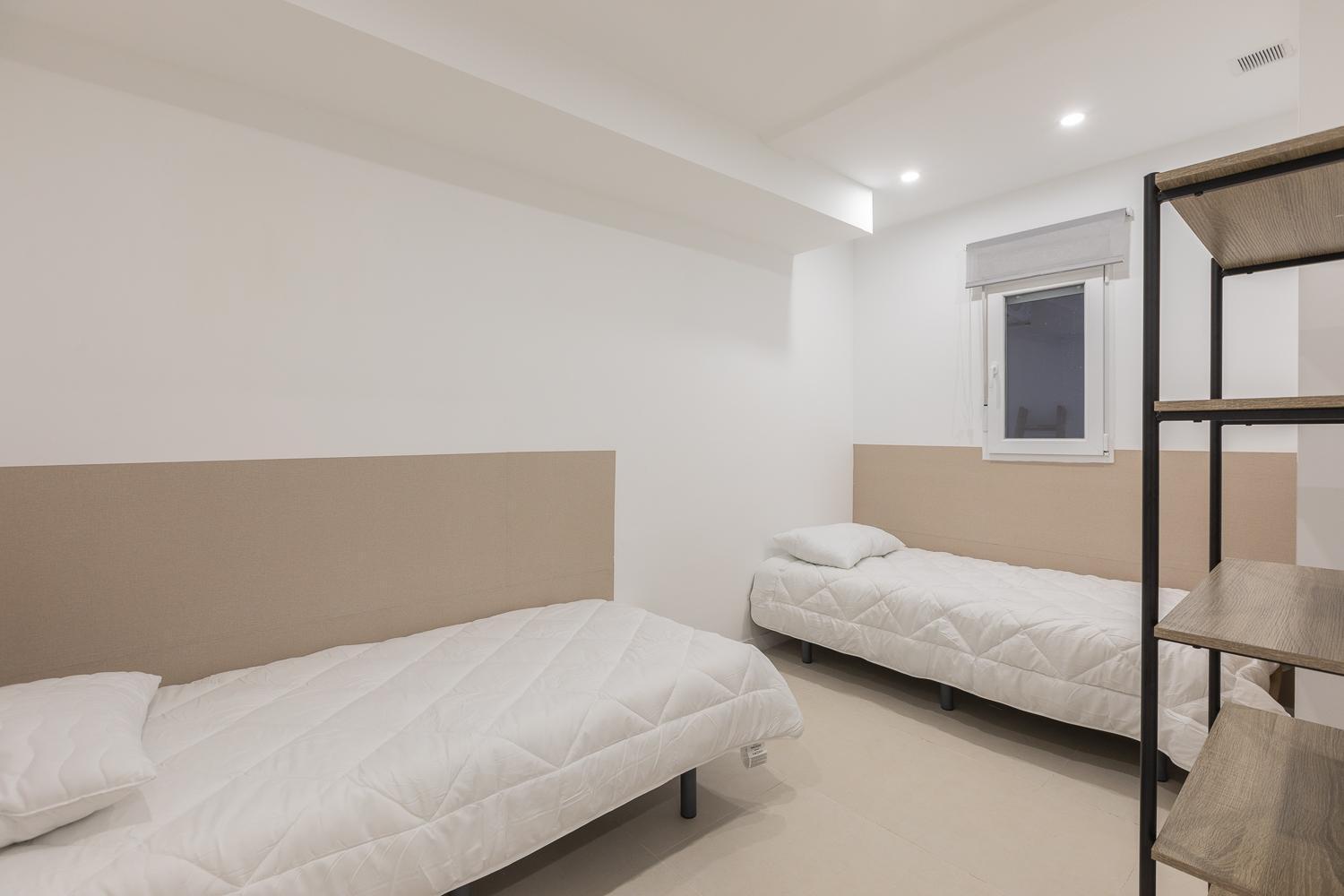 Amplio Apartamento Cerca Centro Historico Y Turia 5Pax 2 Bath Валенсия Экстерьер фото
